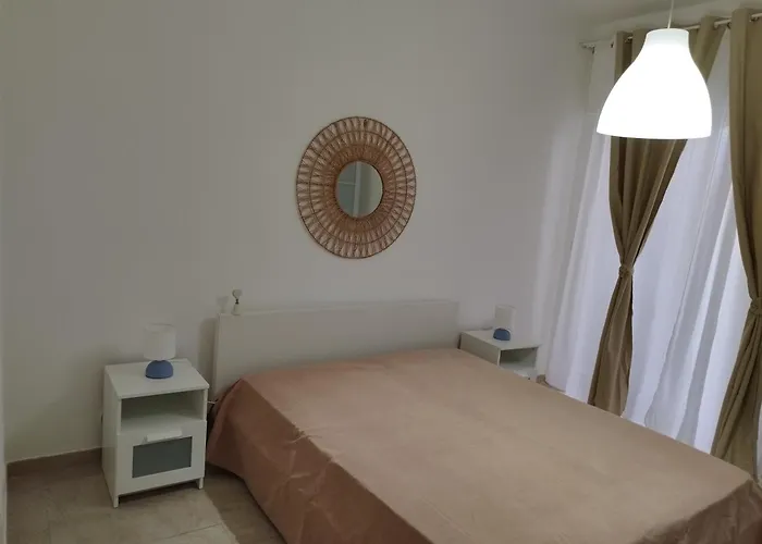 Il Borgo Antico - Torre A Mare